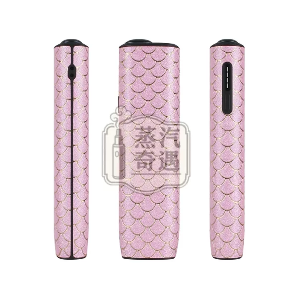 IQOS ILUMA i ONE 魚鱗紋保護套粉色款特寫圖